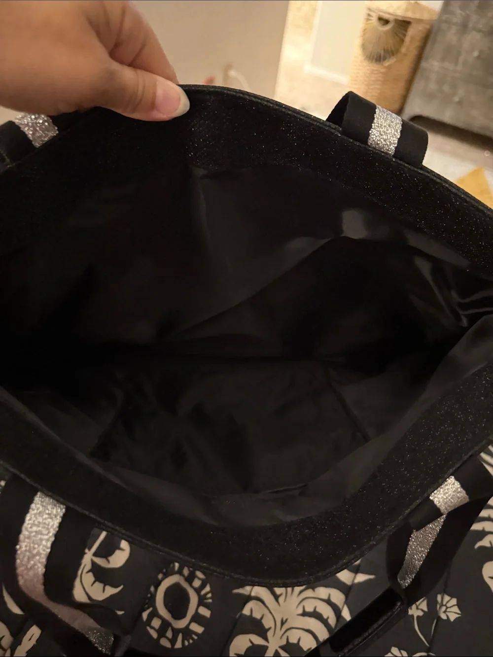 Victorias Secret classic victoria